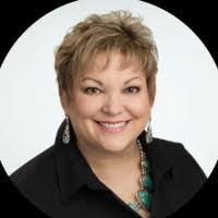 Susan Klosterman's Instagram, Twitter & Facebook