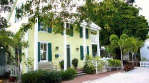 Last time here, there was a fine continental breakfast and coffee, tea and tropical juices. Kimpton Winslow S Bungalows An Ihg Hotel Key West Fl 725 Truman 33040