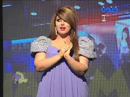 وحيد استقبال اسم فساتين حليمه بولند وهي حامل Cmaptv Org