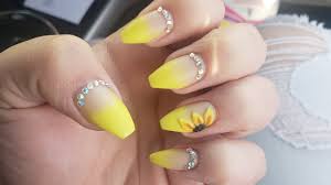 Ballerina acrylic nails summer acrylic nails best acrylic nails pink nails gel nails yellow nails design sunflower nails vacation nails diy outfits. Acrylic Sunflower Nail Designs Lewisburg District Umc