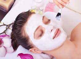 Top Beauty Parlours in Kiliroor North
