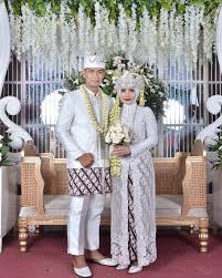 Mayoritas pasangan pengantin mengambil gambar pernikahan dengan background pelaminan sebagai tanda bahwa mereka. 12 Penyedia Dekorasi Pelaminan Di Majalengka Recommended Akadmu Com