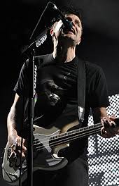 By his side is his wife skye everly, who he has been married to for over 20 years. Mark Hoppus Wikipedia