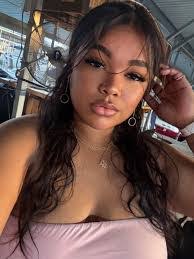 Katrina Epps's Instagram, Twitter & Facebook