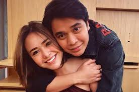 Syahputra began his career in the world of entertainment when he replaced his brother, olga syahputra. Tubuh Billy Syahputra Semakin Hari Semakin Kurus Keronta Raffi Ahmad Sebut Adik Olga Syahputra Stres Terus Terusan Ribut Dengan Amanda Manopo Lagi Berantem Semua Halaman Hits
