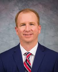 Eric Hindmon's Instagram, Twitter & Facebook