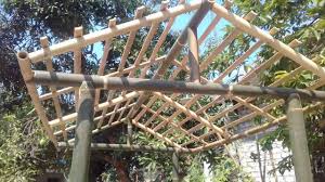 Cara membuat kerajinan perahu dari bambu. Kerangka Cara Membuat Gazebo Bambu Cek Bahan Bangunan