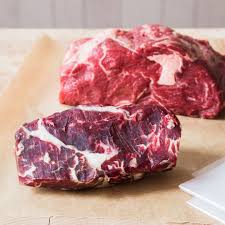 The meat doesn't spoil during this time, because you age it in conditions that tightly control the levels of moisture and bacteria. So Machst Du Fantastisches Dry Aged Steak Zu Hause