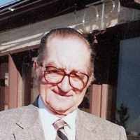 LaGrand Smith Mathews (1916–2013)