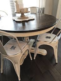 The Perfect Farmhouse Dining Room Decor With Metal White Wash Chairs Farmhouse Dining Room Table Beautiful Dining Rooms Farmhouse Dining Rooms Decor