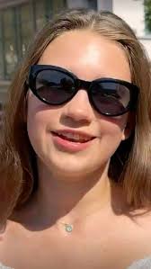 Sunday_Groove!!! DENIECE WILLIAMS "Let's Hear It For The Boy" 1984 Classic.  My baby, he don't talk sweet He ain't got much to say But he loves me,  loves me, loves me I