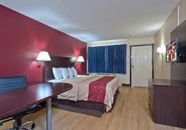 As a guest of red roof inn austin north, you'll find an outdoor pool, a vending machine, and multilingual staff. Red Roof Inn Corpus Christi South 88 1 3 8 Corpus Christi Hotel Deals Reviews Kayak