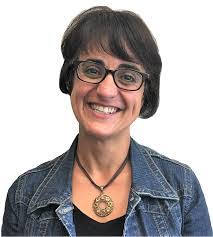 Elisabeth Mcleod's Instagram, Twitter & Facebook