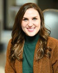 Alyssa Howe's Instagram, Twitter & Facebook