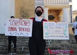 Entre os maiores atos, estão os de brasília, com manifestantes na. Jornada Nacional Pede Afastamento De Bolsonaro Extra Classe