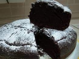 Scopri 5 video ricette facili, veloci e super golose per gustare al meglio questo ingrediente buono e sano. Ricetta Torta Al Cioccolato Fondente Dolcidee