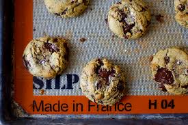 That's the way a woman is supposed to ride a guy's bone, and cali knows how to do it. Salted Chocolate Chunk Cookies Smitten Kitchen