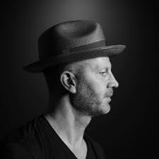 How do bicycle travellers manage their belongings during long trips?