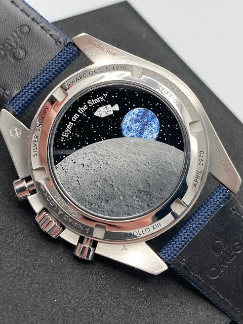 Omega Speedmaster 50th Anniversary 'Silver Snoopy Award', 42mm Steel, Full  Set Box & Papers 2021 - Carter Marsh & Co.