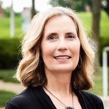 Abigail Mullen's Instagram, Twitter & Facebook