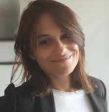 Karen Windle's Instagram, Twitter & Facebook