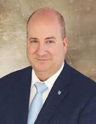 Silvia Howard's Instagram, Twitter & Facebook