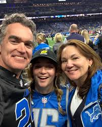 Thrilling night last night. Proud and honored to have sung the National  Anthem at the @detroitlionsnfl game. Thank you @detroitlionsnfl for an  unforgettable experience!! #onepride GO LIONS!!