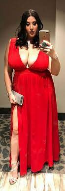 Pin on Curvy beauty