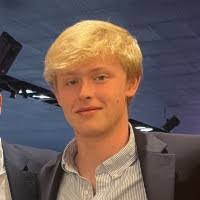 Andrew Parmelee's Instagram, Twitter & Facebook