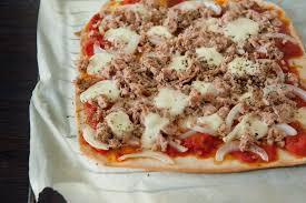 Pizza Au Thon Pizza Thon Cuisine Et Boissons Pizza