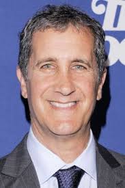 Актёры, режиссер и создатели сериала Помоги мне, Тодд (2022-…)