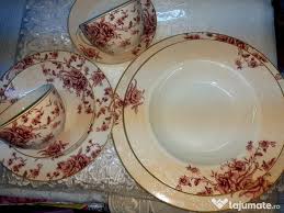 Prices are not fixed and may vary with time. Set Portelan Vintage Adroi Him