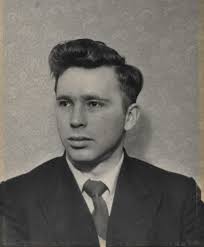 Malcolm Henshaw's Instagram, Twitter & Facebook