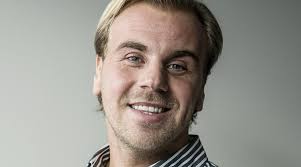 Robin "Mos" Anderssons stora utseendeförändring