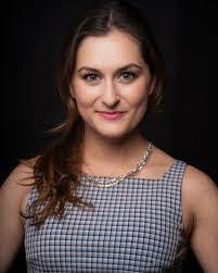 Amanda Lamotte's Instagram, Twitter & Facebook