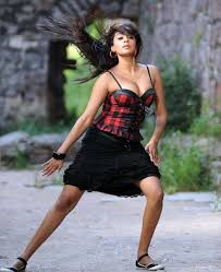 Priyamani Of Family Man Fame Sets Social Media on Fire With Her Sizzling  Pics, Check Them Out