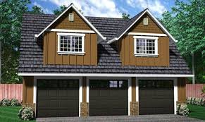 This group of garage plans ranges from simple two car garage plans to several large garage structures that include 3 car garage plans and apartments or granny flats above. 21 3 Car Garage With Apartment Plans To End Your Idea Crisis House Plans