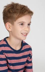 Platz 25 Manner Lieben Kurzhaarfrisuren Mit Farbe Dem Passenden Schnitt Und Moglichst Einfachem Kurzhaarfrisuren Jungs Jungen Haarschnitt Jungs Frisuren