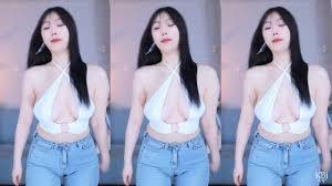 KBJ DANCE 韩国女主播on X: 热舞骚舞裸舞性感直播女主播抖音快手虎牙网易cc 紧身牛仔裤korean kbj  dance afreecatv pandatv winktv flextv sooplive sooptv 