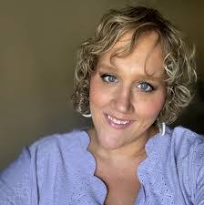 Christy Halbert's Instagram, Twitter & Facebook