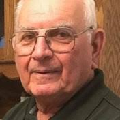 Mary Rutt's Instagram, Twitter & Facebook