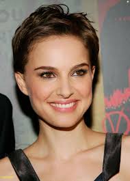 The truth is, your options aren't limited by your battle with family to help you get over the hurdles that come with your family genes, i've put together a collection of the top 60 best short hairstyles for men with thin. Short Hairstyles For Fine Hair 2018 Over 50 Beauty News