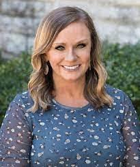 Ashley Altizer's Instagram, Twitter & Facebook