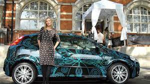 The designer and longtime londoner takes up residence in naples, weaving the italian city's coastal magic into the. Fiat In Fashion With Allegra Hicks Motor1 Com Photos