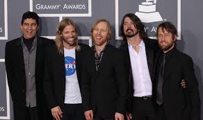 'waiting on a war' official video out now. Foo Fighters Share New Track Waiting On A War Kbpa Austin Tx