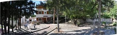 Gran casona de piedra sillar, ideal para grupos y grandes familias, dispone de 6 habitaciones dobles amplias y luminosas. Casa Rural El Plano Montalban Teruel Home Facebook