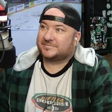 𝔾𝕣𝕖𝕘𝕆𝕟𝕊𝕡𝕠𝕣𝕥𝕤 🌾🏈🎙️