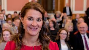 Melinda Gates shares Buffett's advice and what she and Bill won't spend on