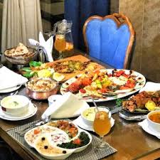 مطعم كومو في الخبر