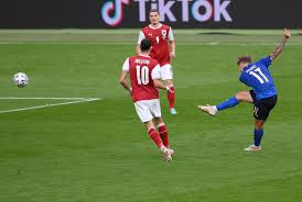 Gli azzurri started quickly, with leonardo spinazzola driving a shot wide of goal, and nicolo barella forcing a smart save from austria. N4nwwmb2bp8c0m